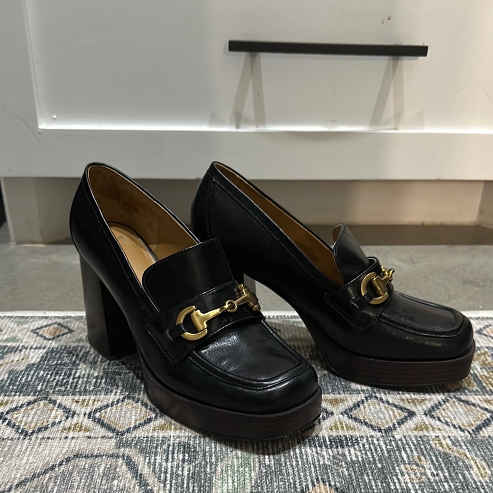 Black Leather Loafers with Gold Accent